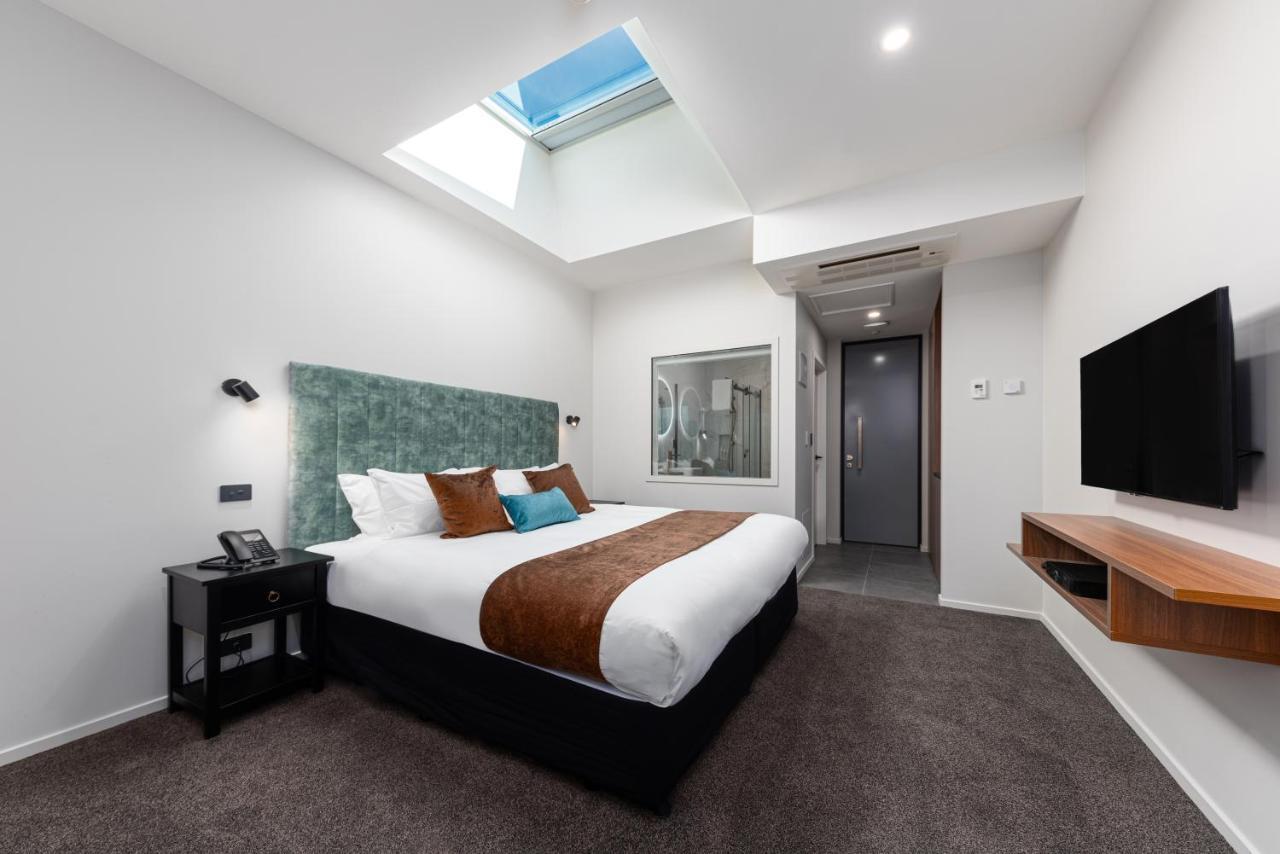 Galaxy Boutique Hotel レイク・テカポ エクステリア 写真 A room at the hotel